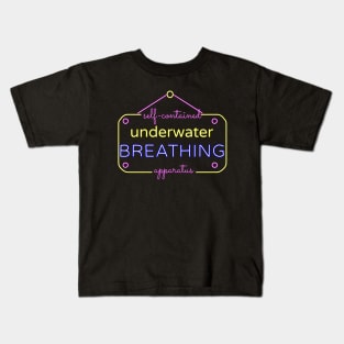 T-shirt for divers: self-contained breathing apparatus Kids T-Shirt